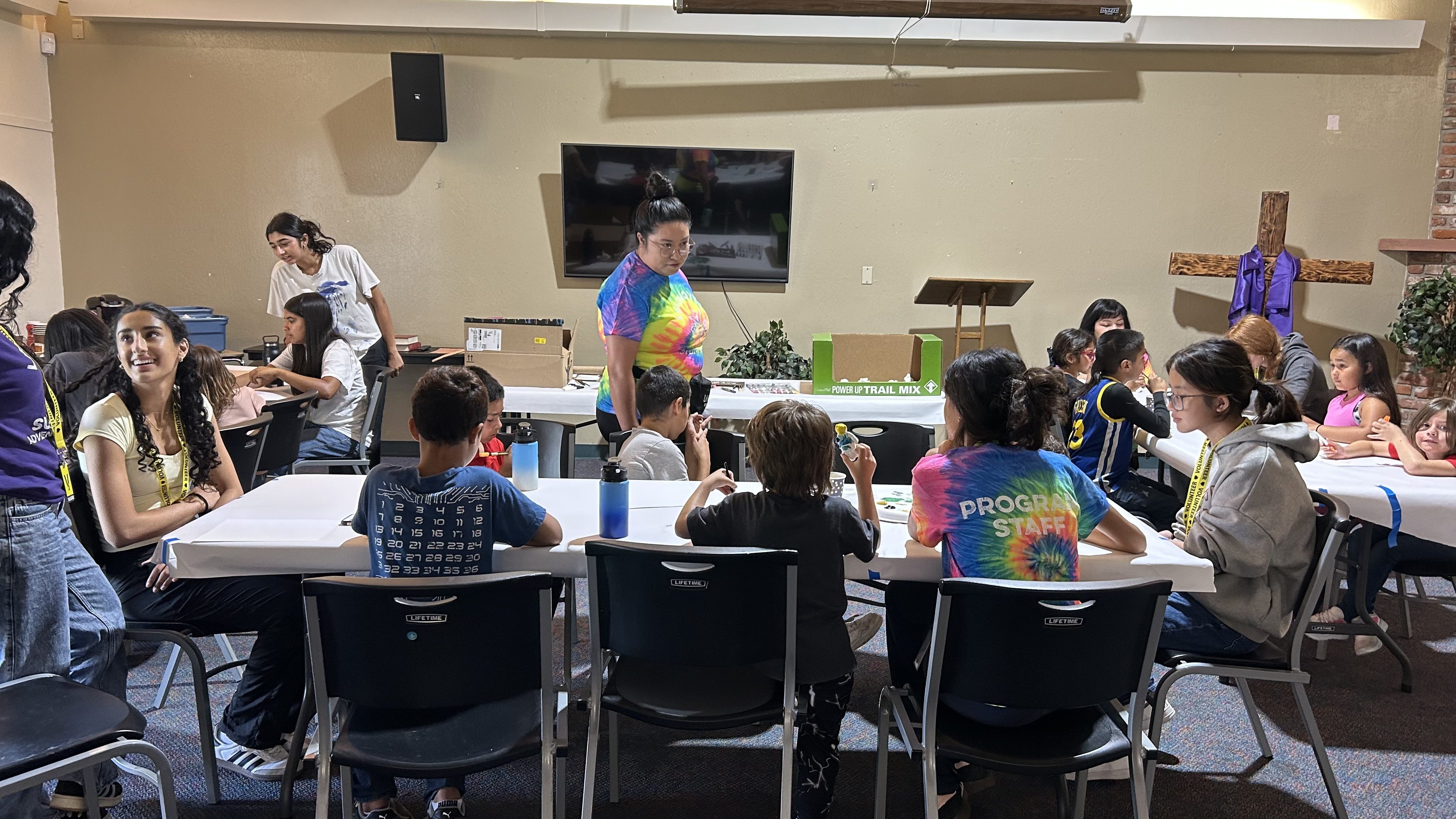 Wide view of a Krafty Kids art workshop